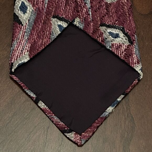 Vintage Loosen Up By Superba Burgundy 100% Italian Silk Made In USA - Picture 2 of 9